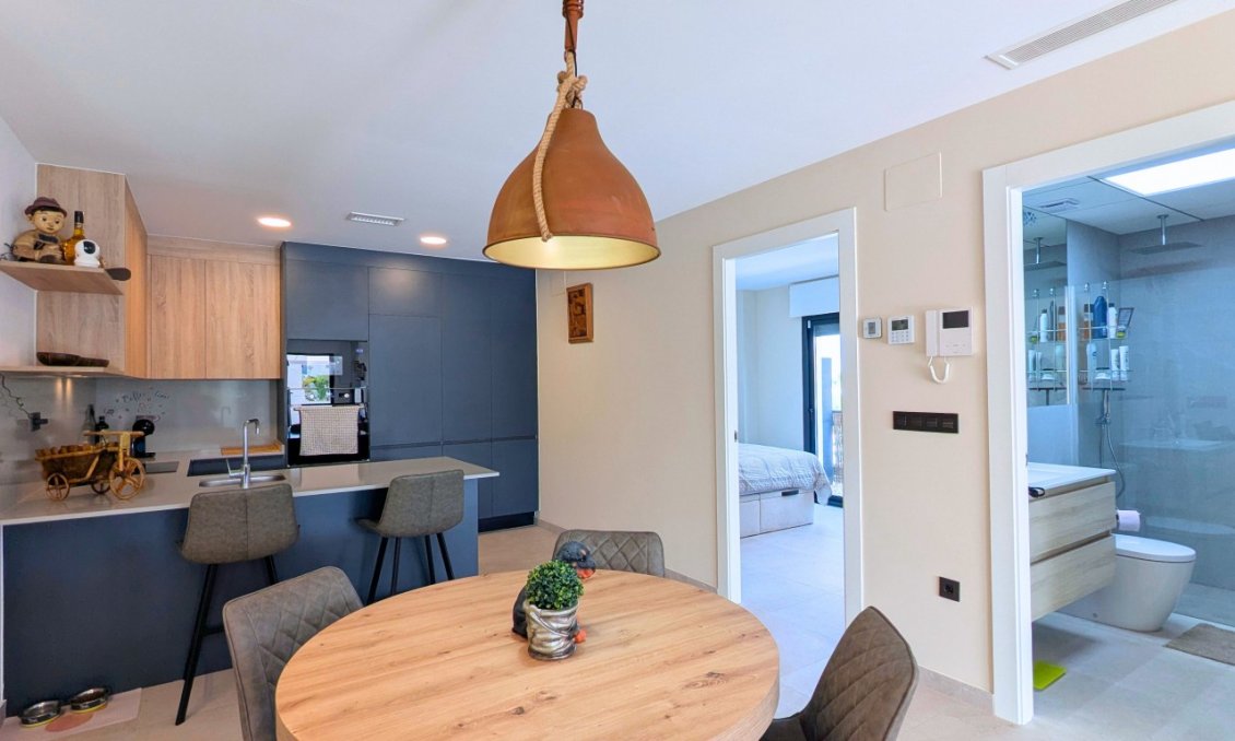 Wiederverkauf - Wohnung -
Lo Crispin - Inland