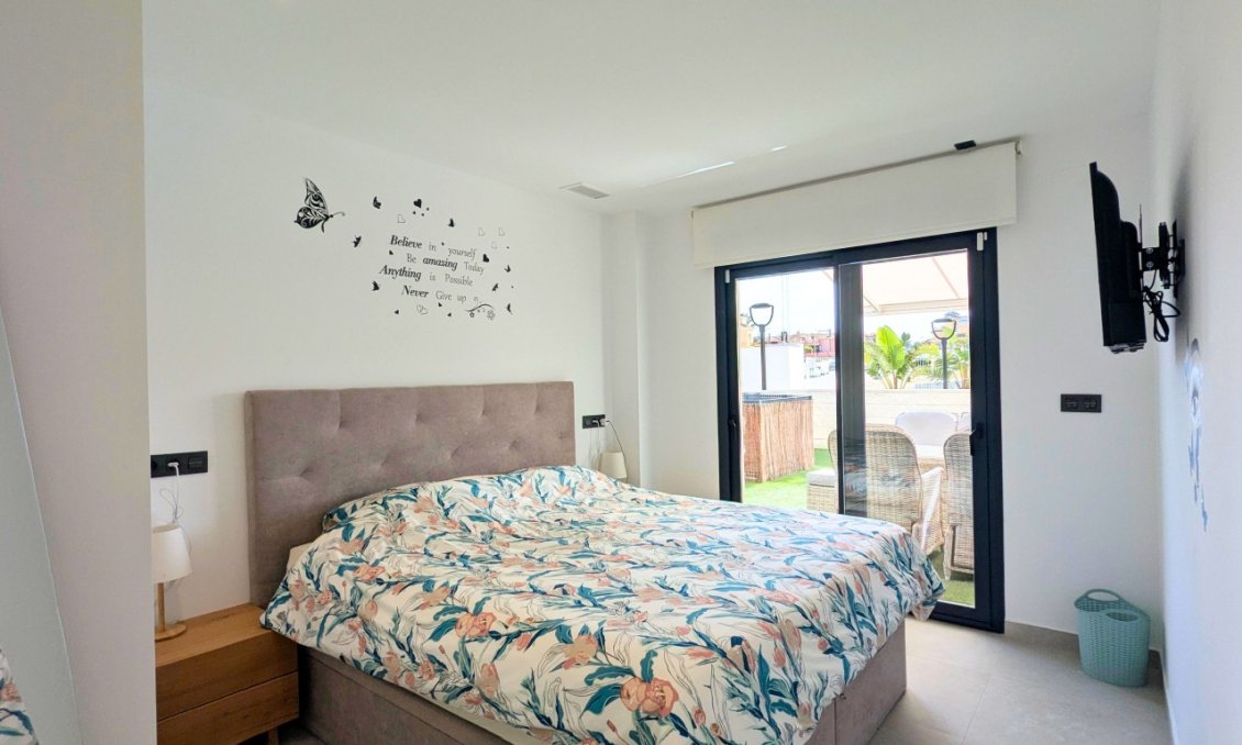 Wiederverkauf - Wohnung -
Lo Crispin - Inland