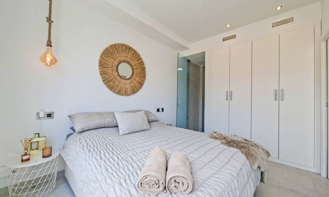 Wiederverkauf - Villa -
Villamartin - Costa Blanca
