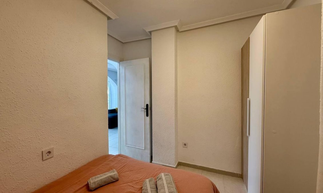 Revente - Appartement -
Torrevieja - Acequion