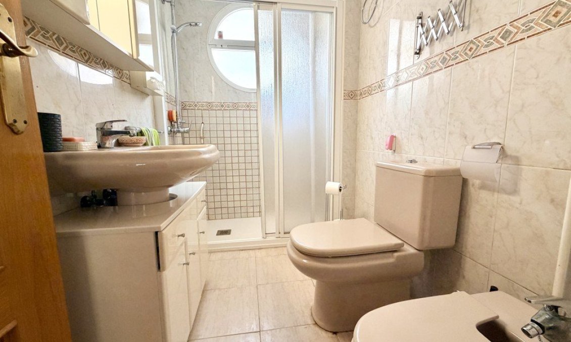 Wiederverkauf - Wohnung -
Guardamar del Segura - Costa Blanca