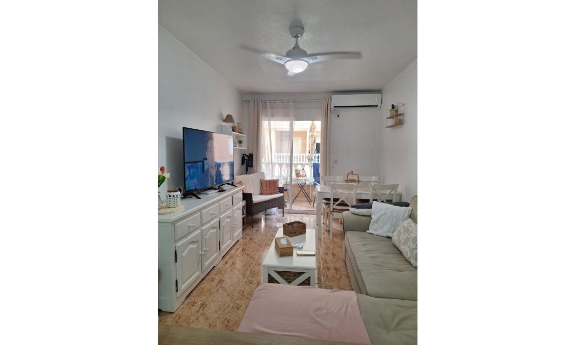 Revente - Appartement -
Torrevieja - Playa del Cura
