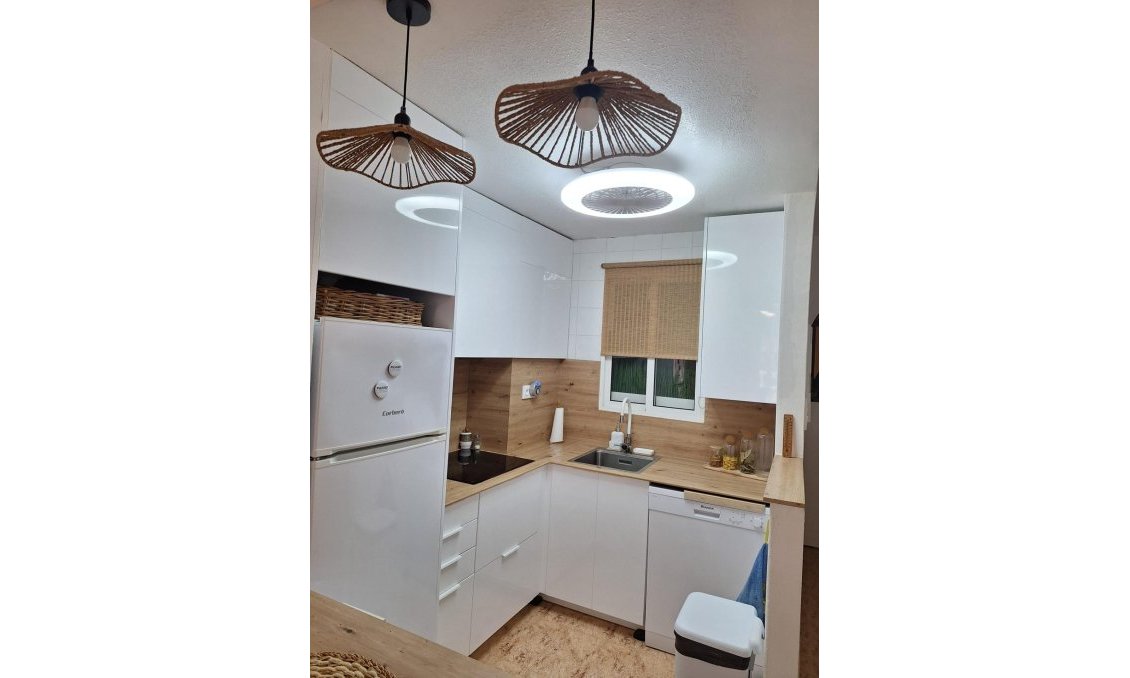 Revente - Appartement -
Torrevieja - Playa del Cura