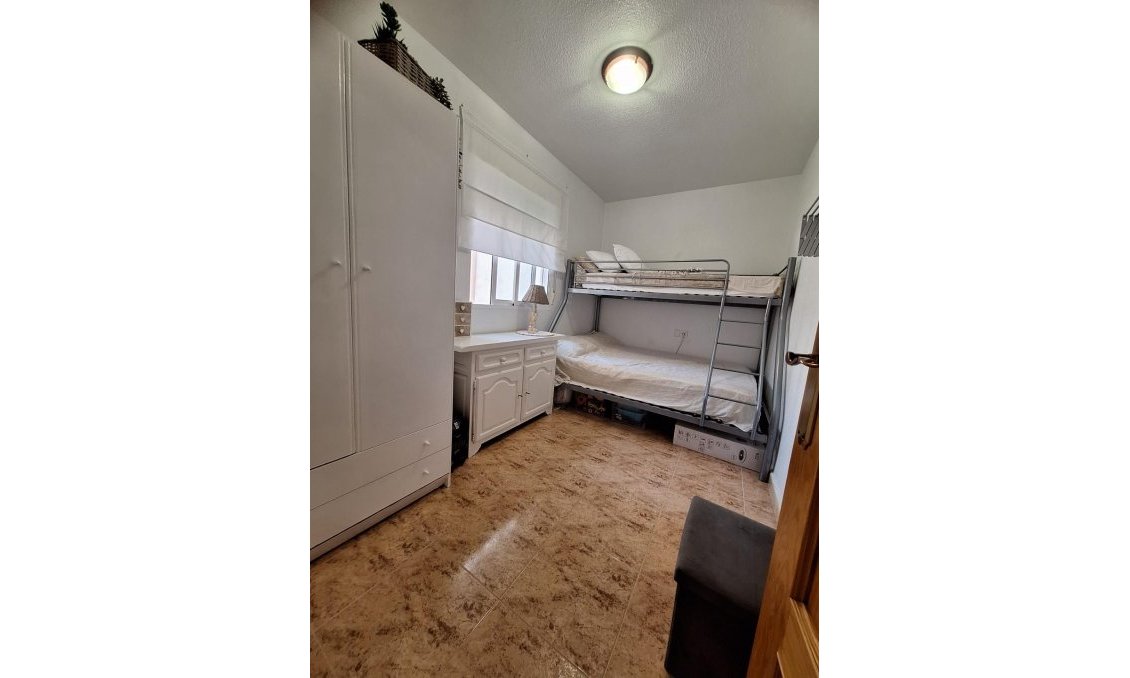Revente - Appartement -
Torrevieja - Playa del Cura