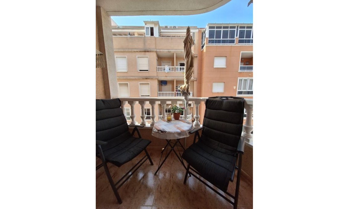 Revente - Appartement -
Torrevieja - Playa del Cura