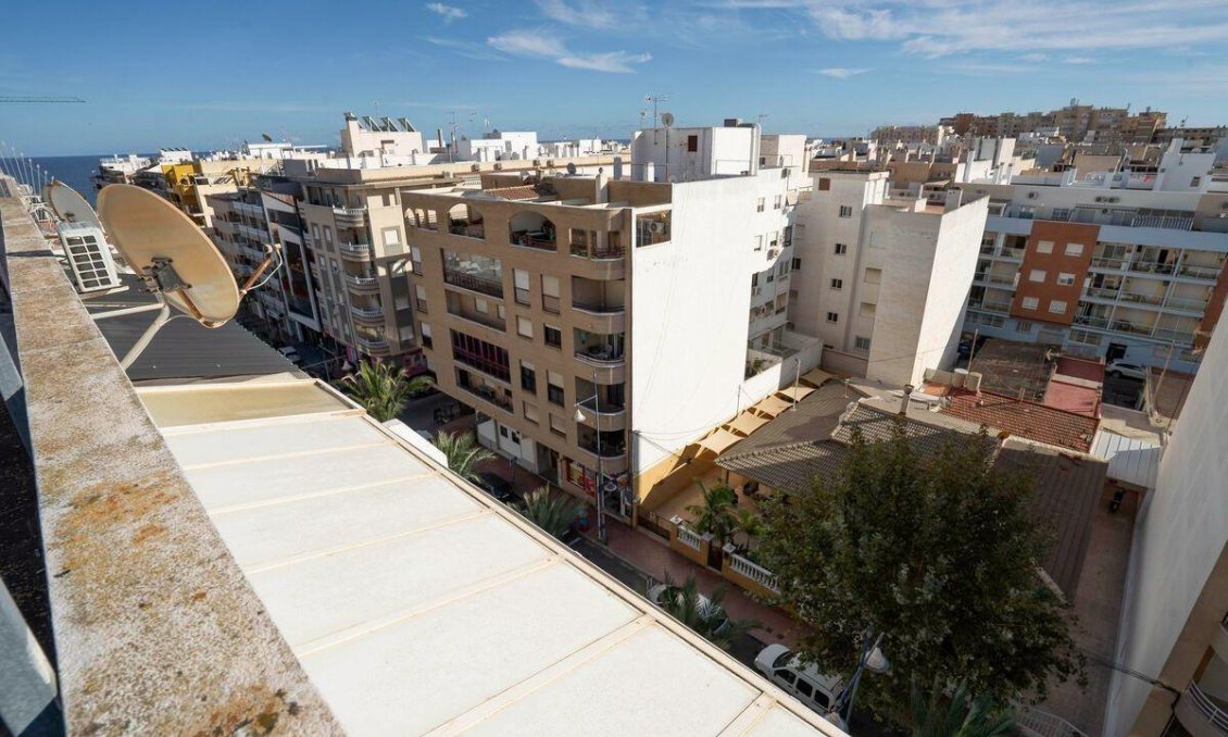 Revente - Appartement -
Torrevieja - Habaneras