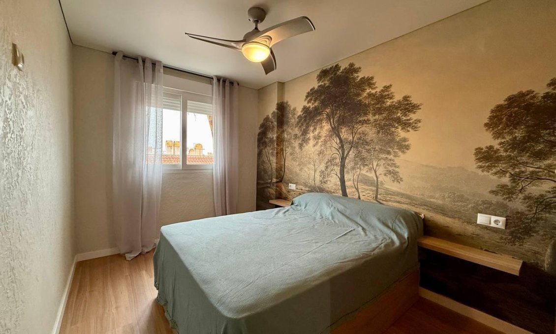 Revente - Appartement -
Torrevieja - Acequion