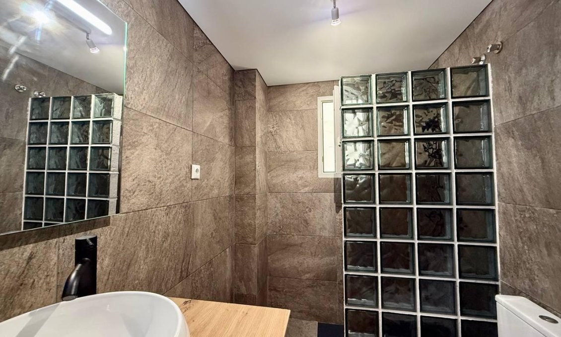 Revente - Appartement -
Torrevieja - Acequion