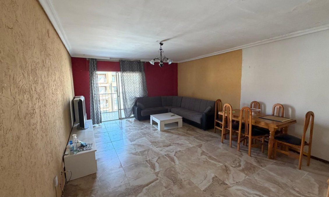 Revente - Appartement -
Torrevieja - Acequion