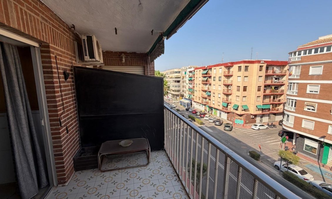 Revente - Appartement -
Torrevieja - Acequion