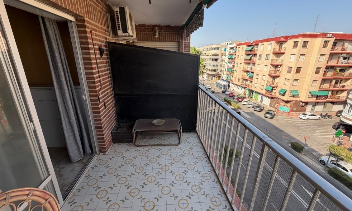 Revente - Appartement -
Torrevieja - Acequion