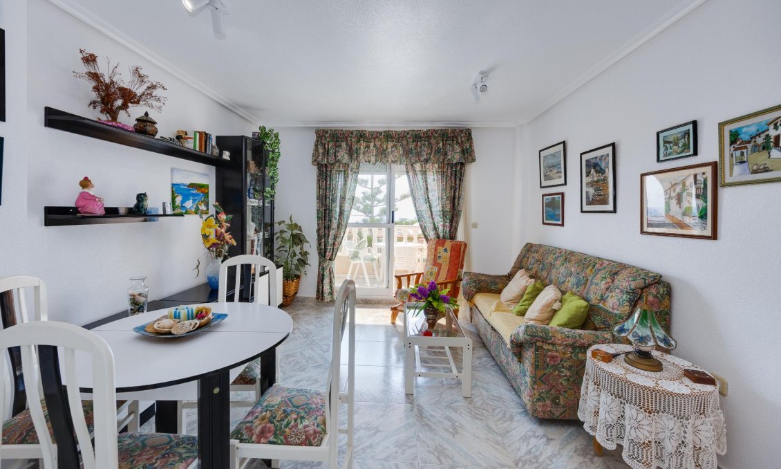 Wiederverkauf - Wohnung -
Torrevieja - Costa Blanca