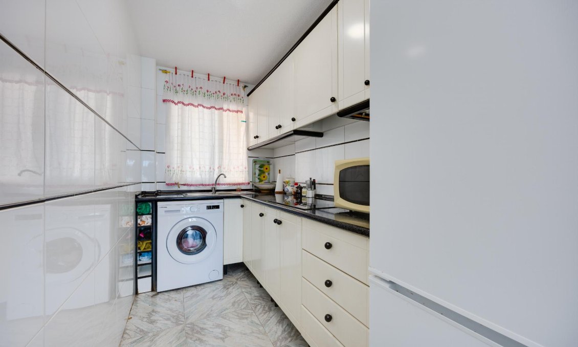 Wiederverkauf - Wohnung -
Torrevieja - Costa Blanca