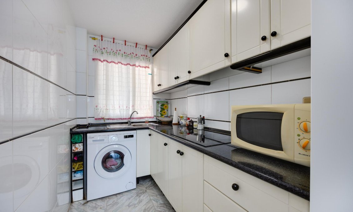 Wiederverkauf - Wohnung -
Torrevieja - Costa Blanca