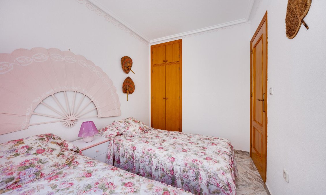 Wiederverkauf - Wohnung -
Torrevieja - Costa Blanca