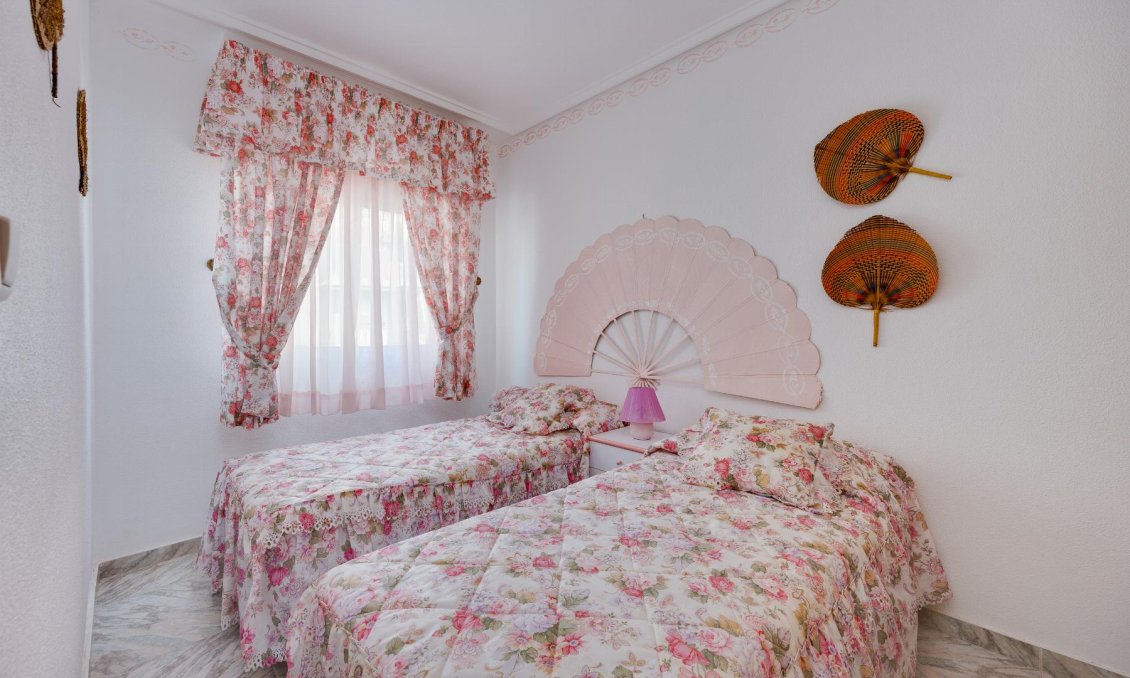 Wiederverkauf - Wohnung -
Torrevieja - Costa Blanca