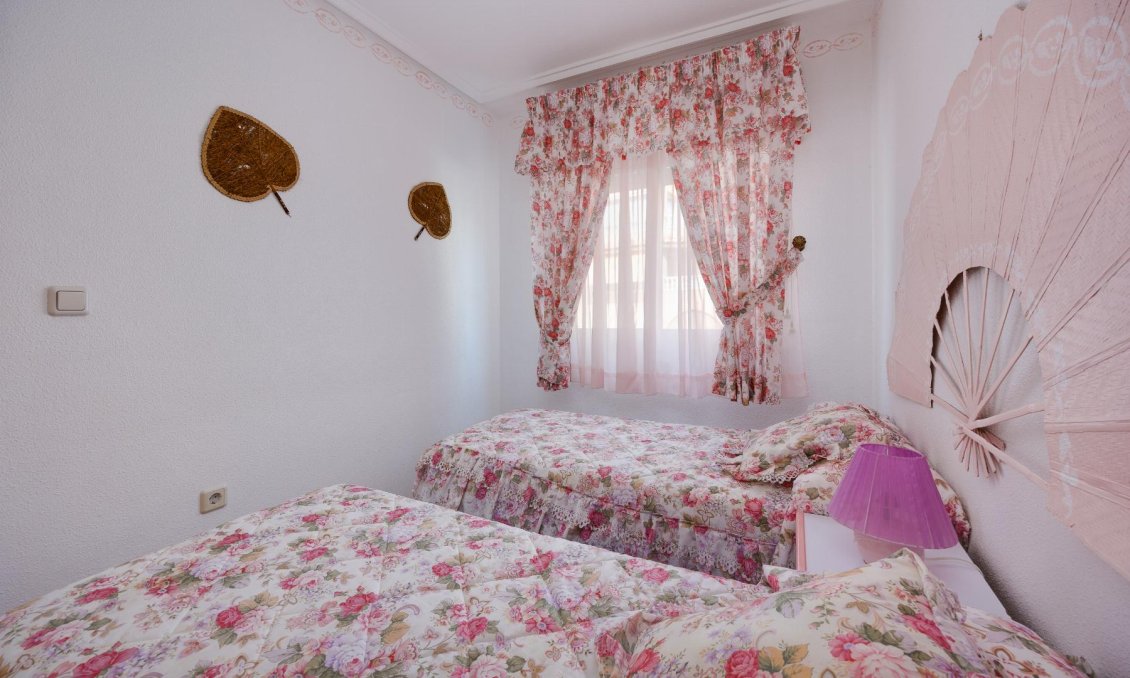 Wiederverkauf - Wohnung -
Torrevieja - Costa Blanca