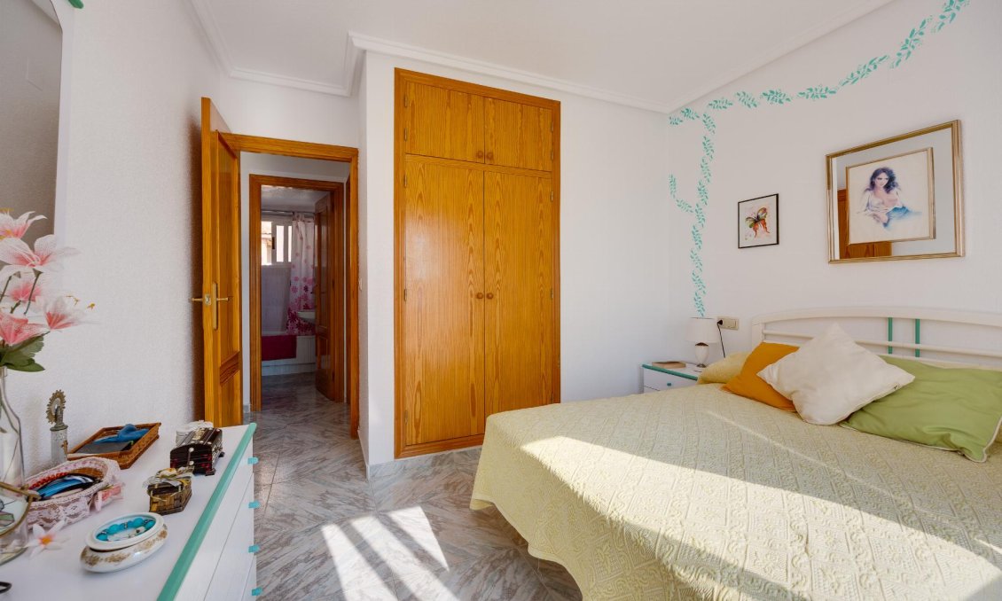 Wiederverkauf - Wohnung -
Torrevieja - Costa Blanca