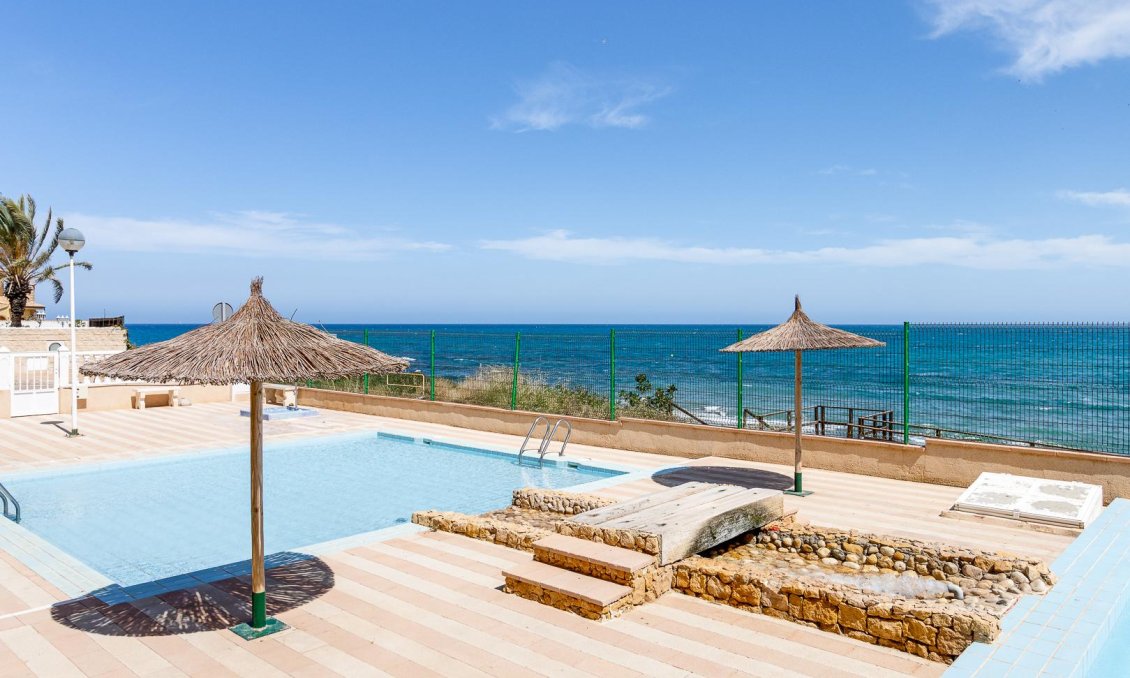 Wiederverkauf - Wohnung -
Torrevieja - Costa Blanca
