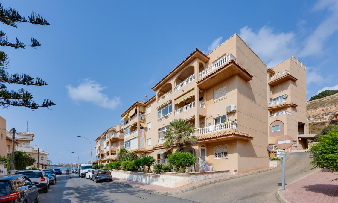 Wiederverkauf - Wohnung -
Torrevieja - Costa Blanca