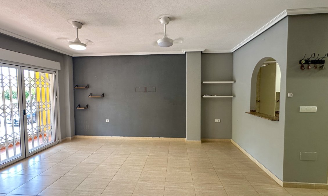 Wiederverkauf - Bungalow -
Daya Nueva - Costa Blanca