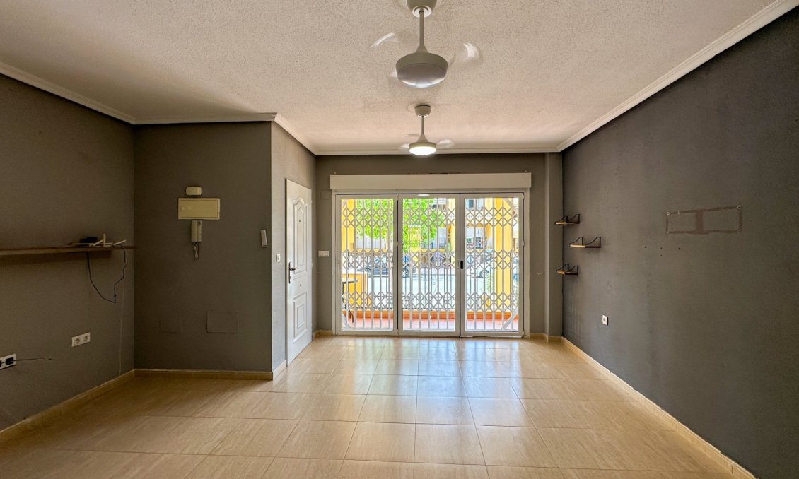 Wiederverkauf - Bungalow -
Daya Nueva - Costa Blanca
