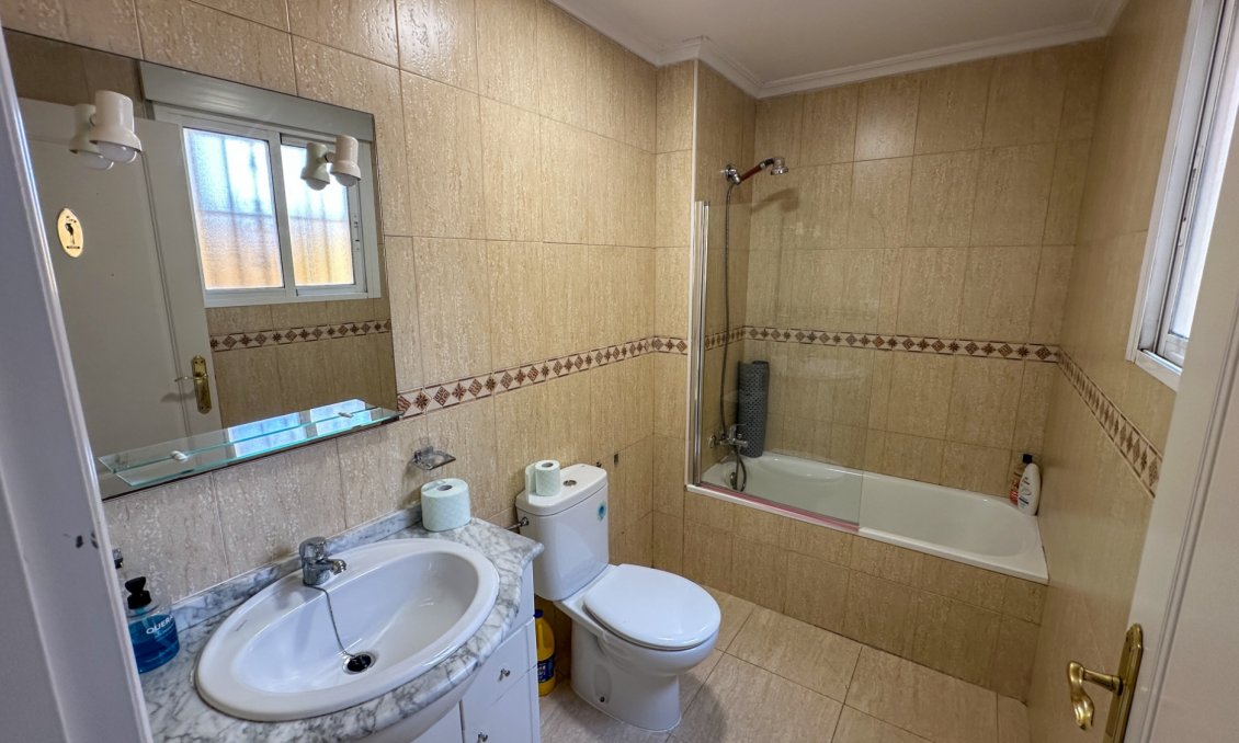 Wiederverkauf - Bungalow -
Daya Nueva - Costa Blanca