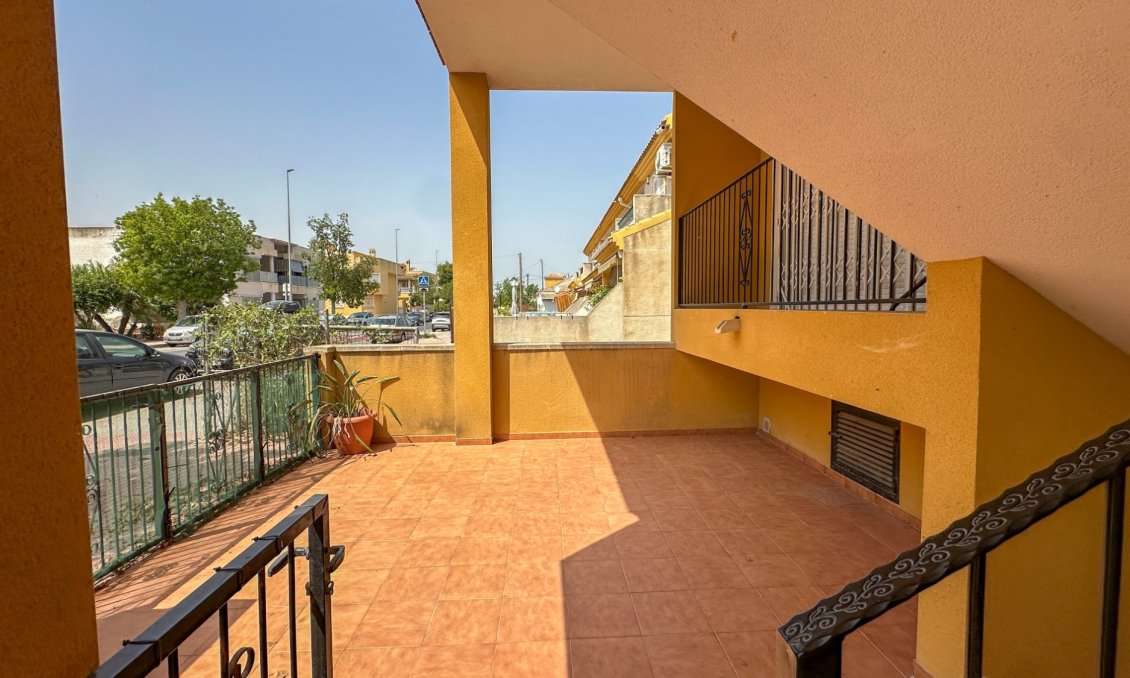 Wiederverkauf - Bungalow -
Daya Nueva - Costa Blanca
