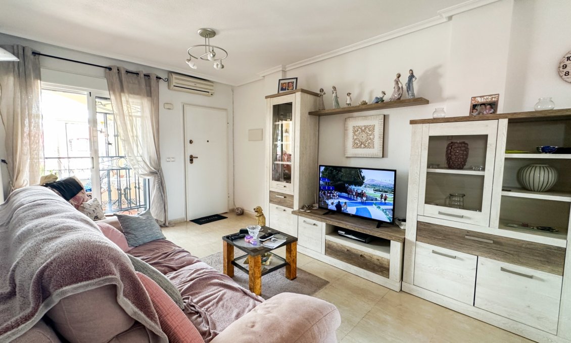Wiederverkauf - Bungalow -
Orihuela Costa - Costa Blanca