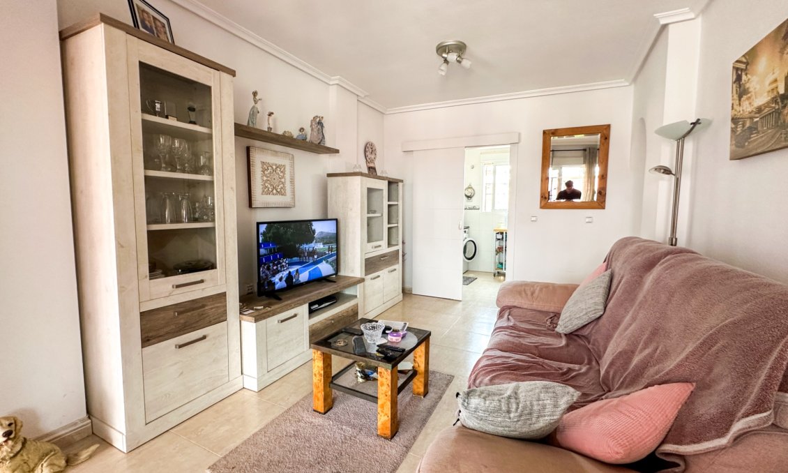 Wiederverkauf - Bungalow -
Orihuela Costa - Costa Blanca