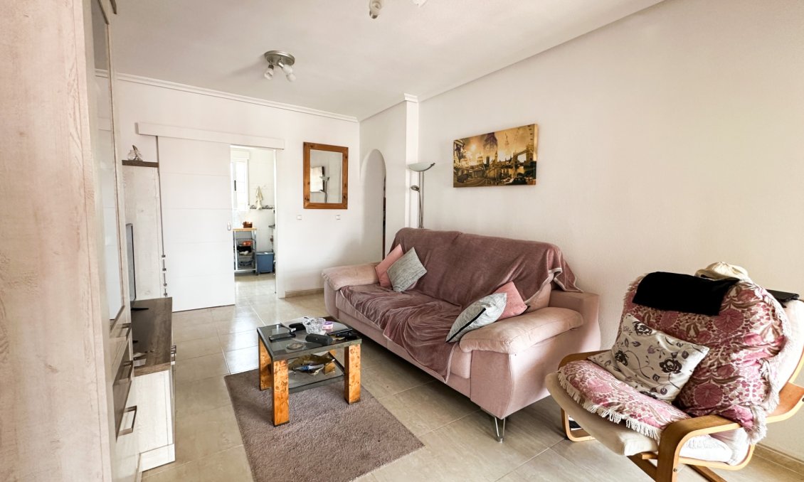 Wiederverkauf - Bungalow -
Orihuela Costa - Costa Blanca