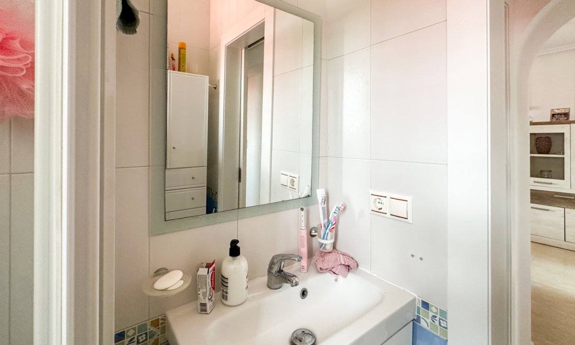 Wiederverkauf - Bungalow -
Orihuela Costa - Costa Blanca