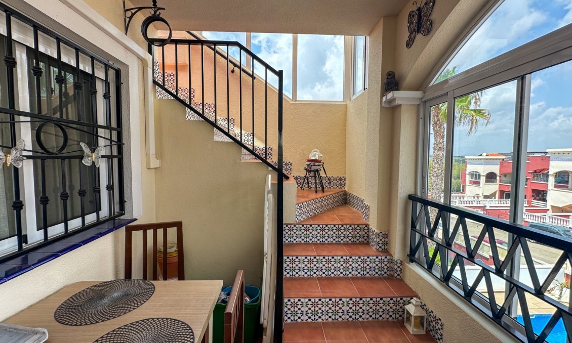 Wiederverkauf - Bungalow -
Orihuela Costa - Costa Blanca