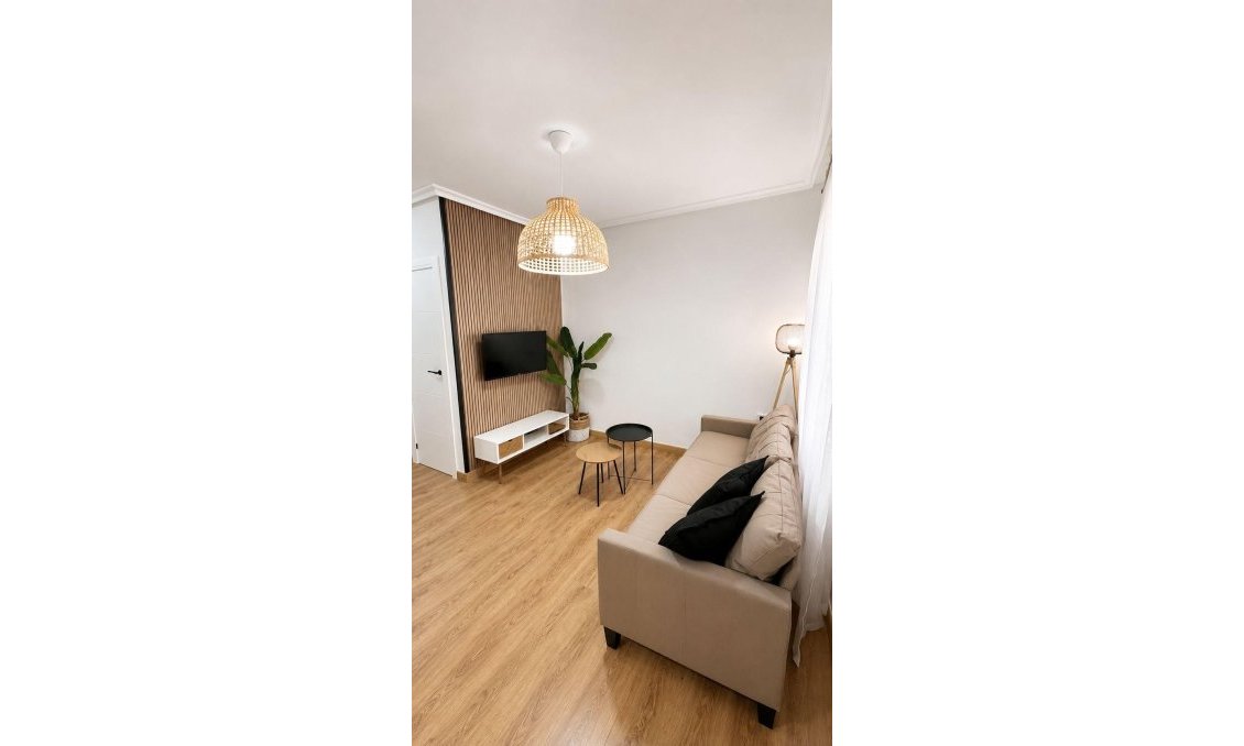 Resale - Townhouse -
Orihuela Costa - La Zenia