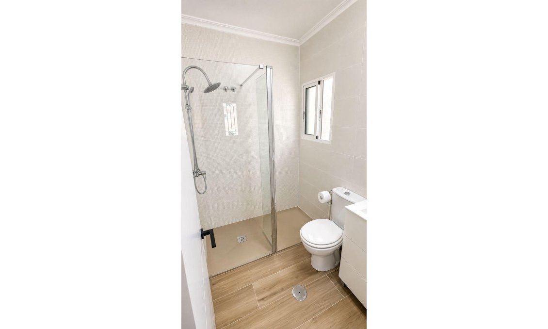 Resale - Townhouse -
Orihuela Costa - La Zenia
