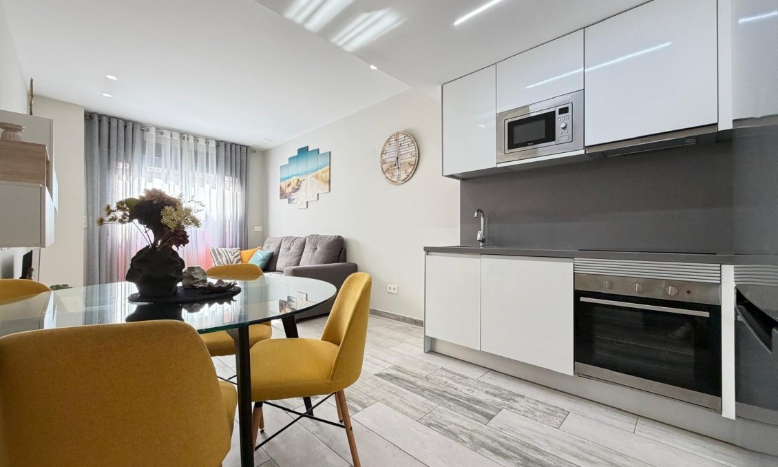 Wiederverkauf - Wohnung -
Torrevieja - Playa del Cura