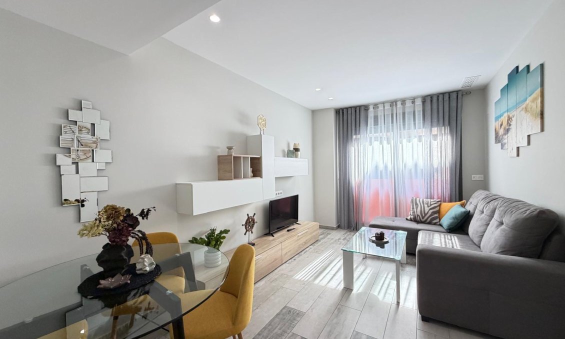 Wiederverkauf - Wohnung -
Torrevieja - Playa del Cura