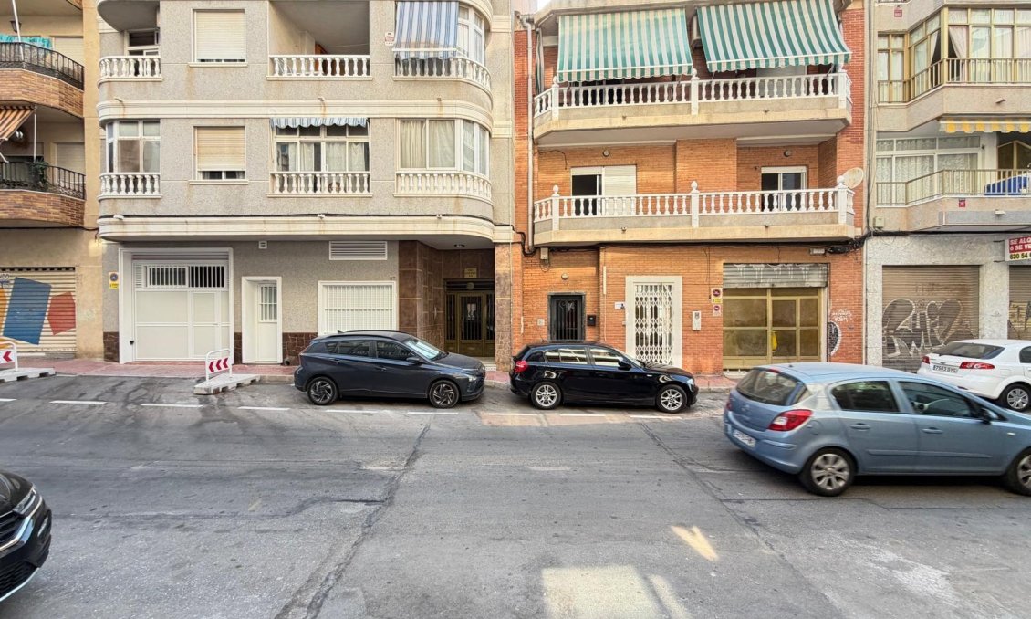 Wiederverkauf - Wohnung -
Torrevieja - Playa del Cura