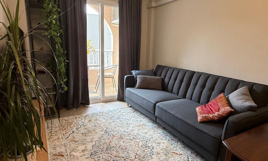 Wiederverkauf - Wohnung -
Torrevieja - Playa del Cura