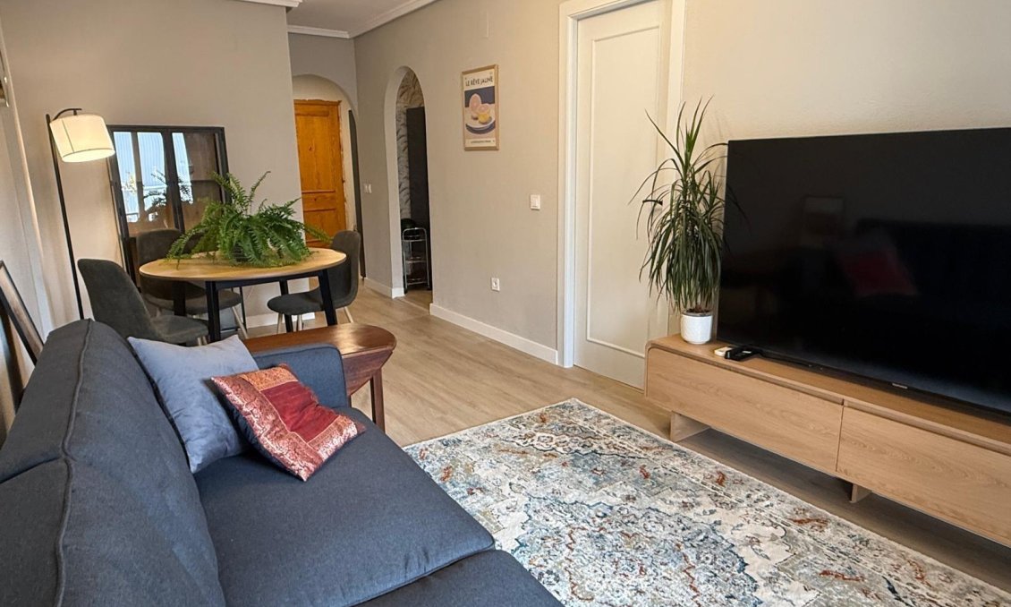 Wiederverkauf - Wohnung -
Torrevieja - Playa del Cura