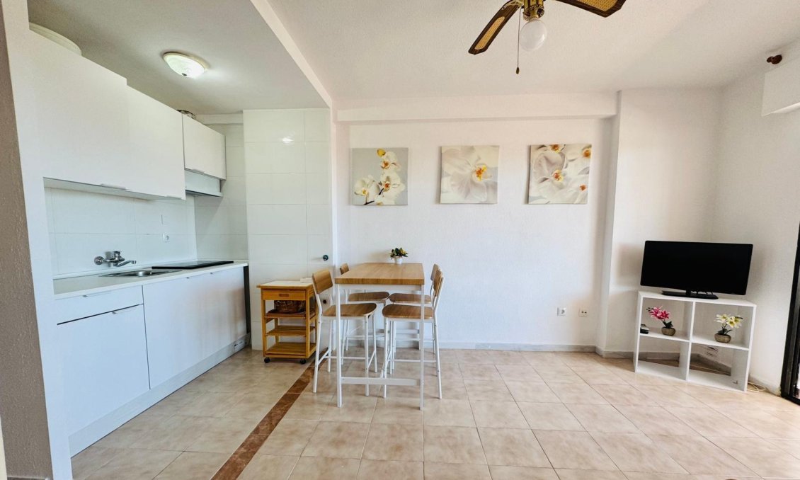 Wiederverkauf - Wohnung -
Torrevieja - Cabo Cervera