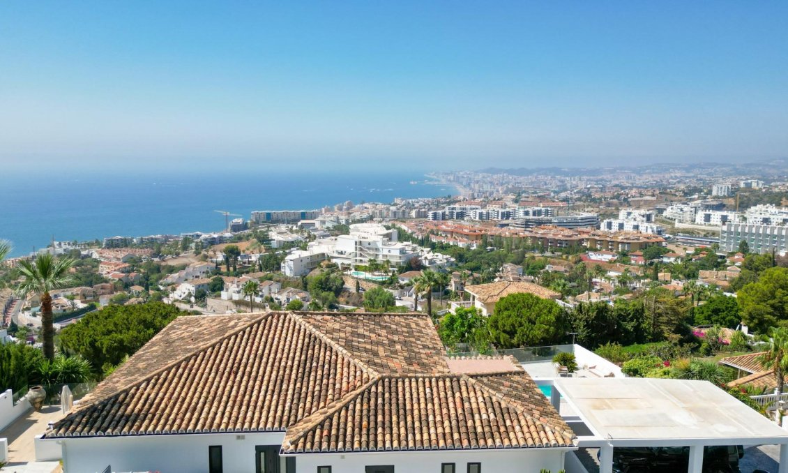 Neue Gebäude - Villa -
Benalmádena - La Capellanía