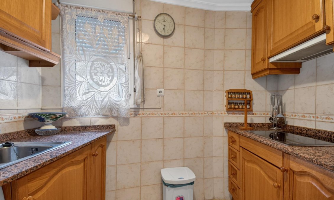 Wiederverkauf - Wohnung -
Torrevieja - PARQUE DE LAS NACIONES
