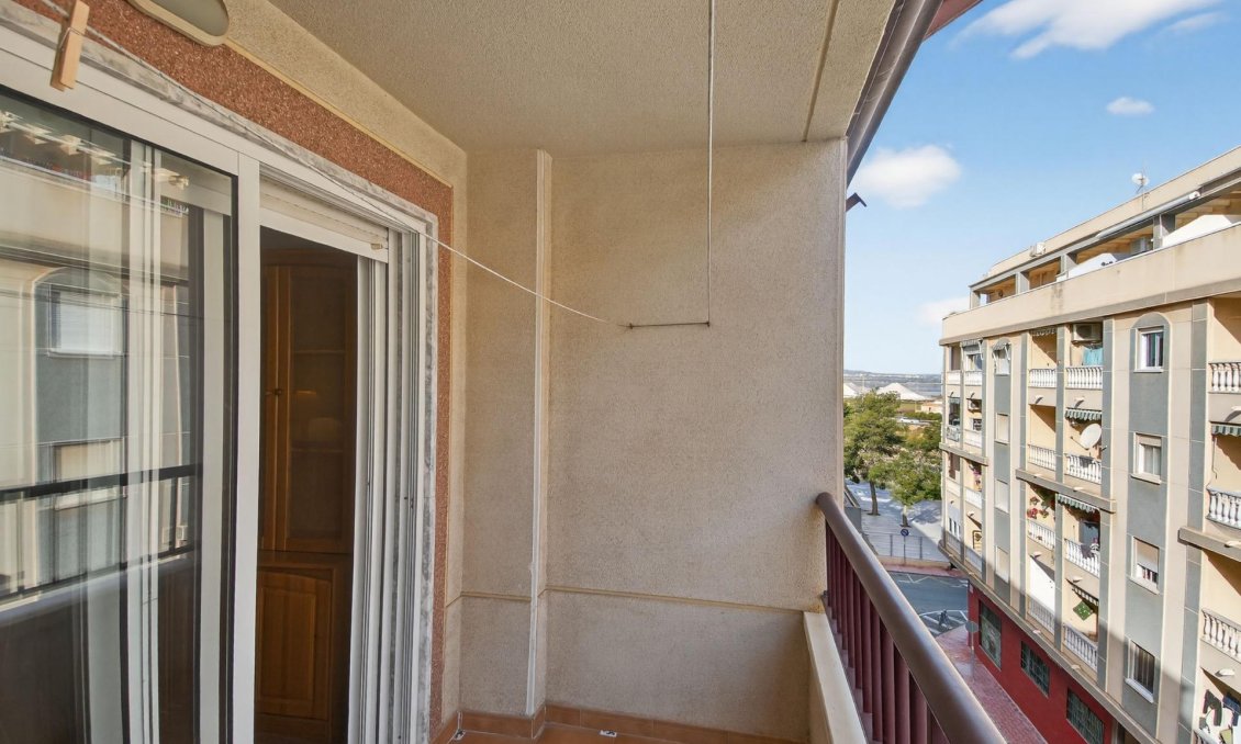 Wiederverkauf - Wohnung -
Torrevieja - PARQUE DE LAS NACIONES