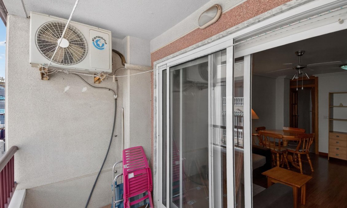 Wiederverkauf - Wohnung -
Torrevieja - PARQUE DE LAS NACIONES