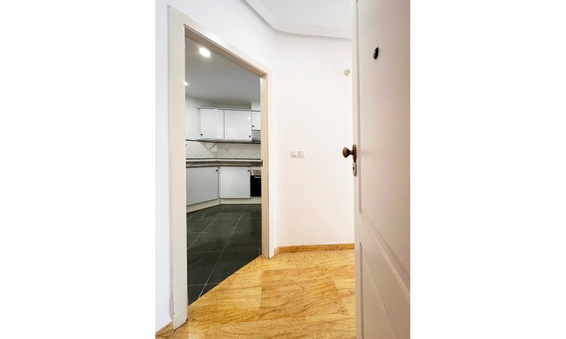 Segunda mano - Apartamento -
Orihuela Costa - Costa Blanca