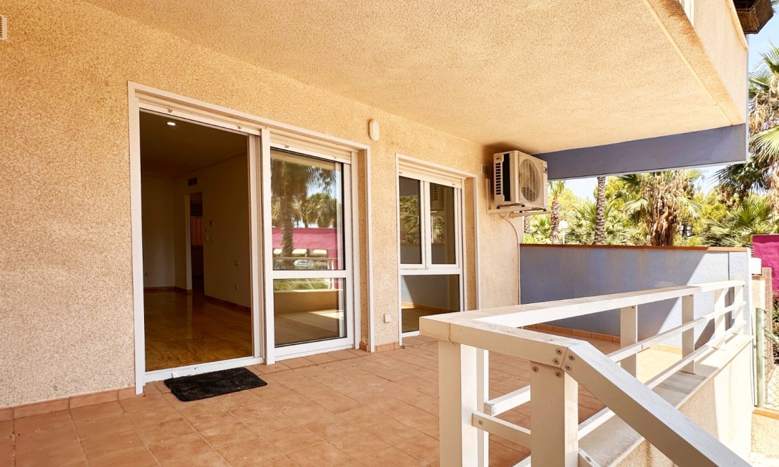 Segunda mano - Apartamento -
Orihuela Costa - Costa Blanca