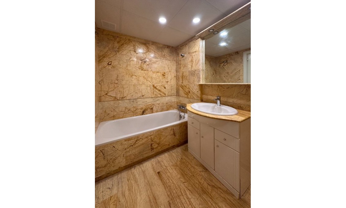 Segunda mano - Apartamento -
Orihuela Costa - Costa Blanca