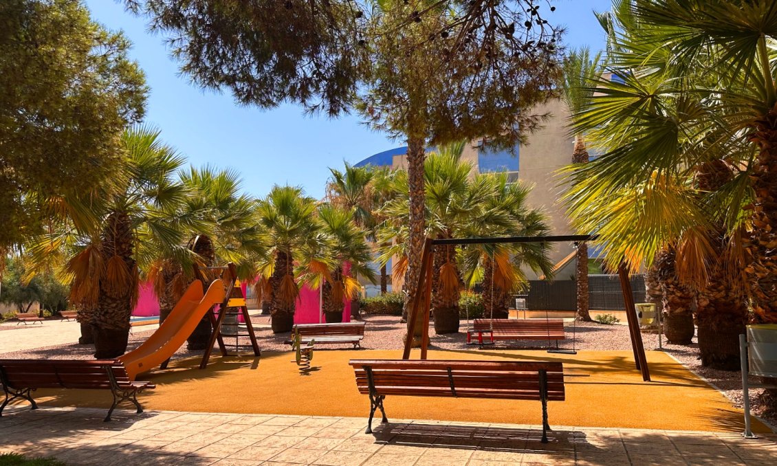 Segunda mano - Apartamento -
Orihuela Costa - Costa Blanca