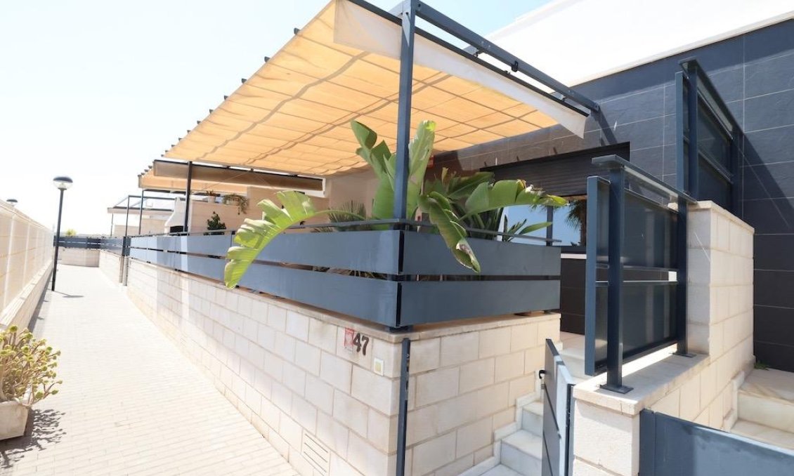 Wiederverkauf - Duplex -
Orihuela Costa - Costa Blanca